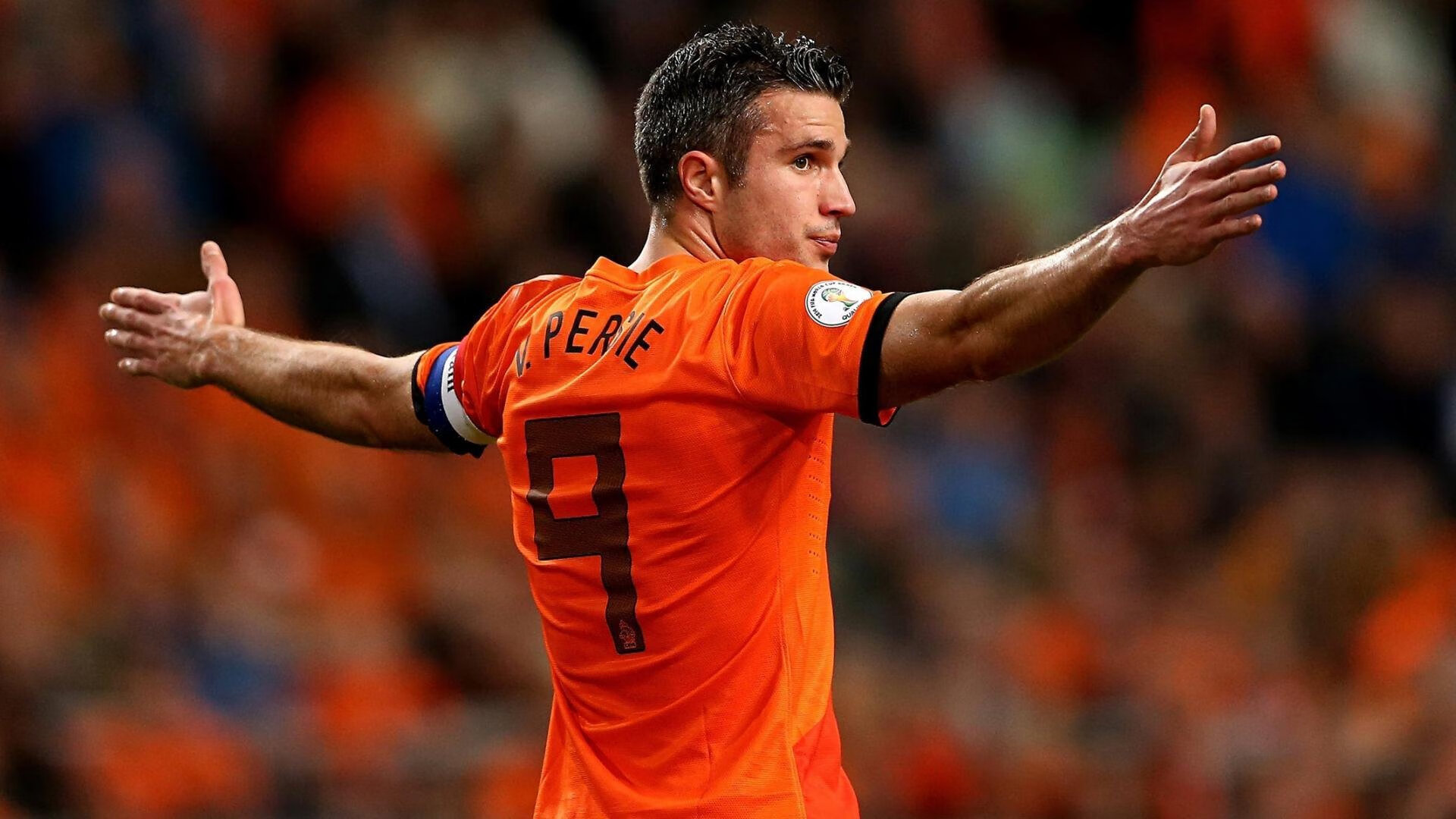 爱游戏(ayx)中国体育-马德里竞技四强战血战巴黎圣日耳曼，凯恩砍下30记关键球，全场沸腾